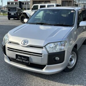 2017 Toyota Succeed silver gasoline used car Japan export