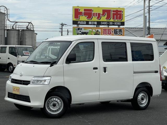 Ref:AUX-23881113 DAIHATSU GRAN MAX CARGO 2025 1 2025 Daihatsu Gran Max Cargo white gasoline used car Japan export