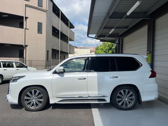 Ref:AUX-23884300 LEXUS LX 2015 4 Ref:AUX-23884300 LEXUS LX 2015 - Image 4