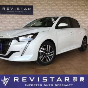 2020 Peugeot 208 white gasoline used car Japan export