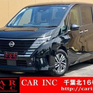 2023 Nissan Serena black hybrid used car Japan export
