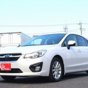 2013 Subaru Impreza Sports pearl gasoline used car Japan export