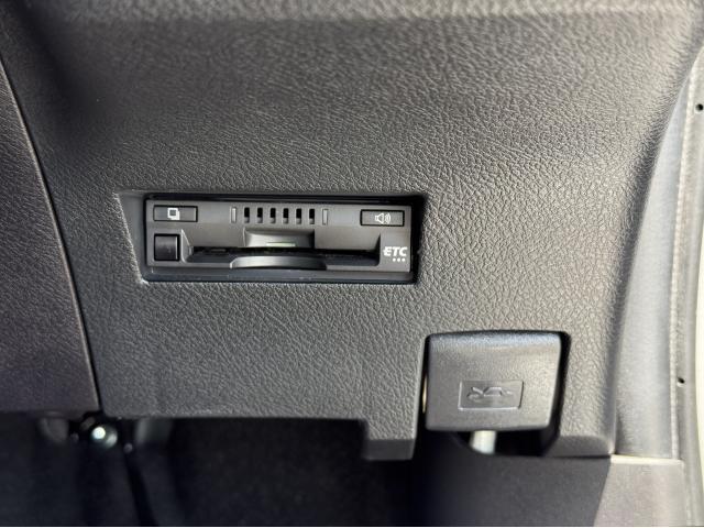 Ref:AUX-23899144 TOYOTA COROLLA AXIO 2025 12 Ref:AUX-23899144 TOYOTA COROLLA AXIO 2025 - Image 12