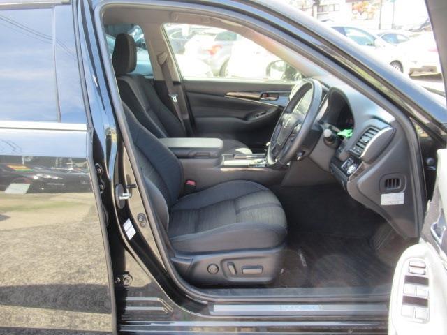 Ref:AUX-23904823 TOYOTA CROWN 2015 16 Ref:AUX-23904823 TOYOTA CROWN 2015 - Image 16