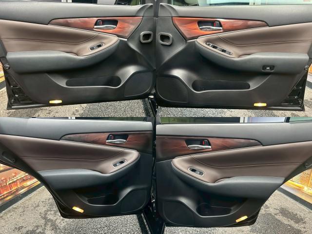 Ref:AUX-23904849 TOYOTA CROWN HYBRID 2013 6 Ref:AUX-23904849 TOYOTA CROWN HYBRID 2013 - Image 6