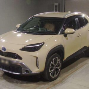 2023 Toyota Yaris Cross tea gasoline used car Japan export
