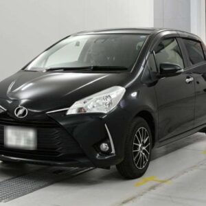 2018 Toyota Vitz black gasoline used car Japan export