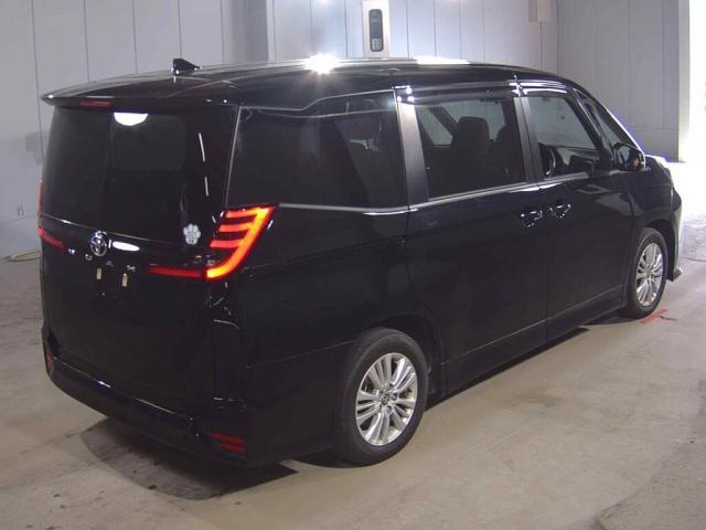 Ref:AUX-23905120 TOYOTA NOAH 2023 6 Ref:AUX-23905120 TOYOTA NOAH 2023 - Image 6
