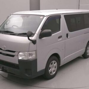 2020 Toyota Hiace Van silver diesel used car Japan export