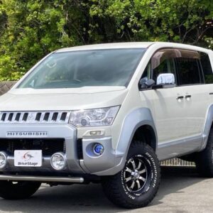 2010 Mitsubishi Delica D:5 pearl gasoline used car Japan export