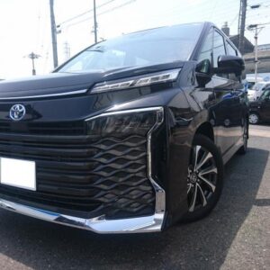 2023 Toyota Voxy black gasoline used car Japan export