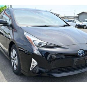 2017 Toyota Prius black hybrid used car Japan export