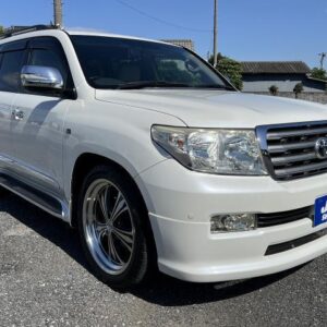 2010 Toyota Land Cruiser pearl gasoline used car Japan export
