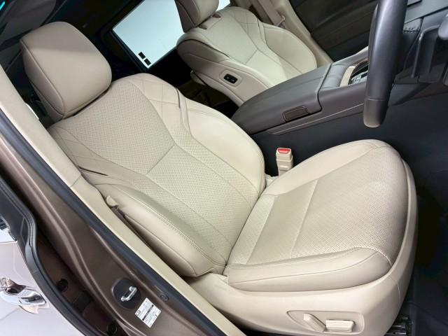 Ref:AUX-23925829 TOYOTA ALPHARD HYBRID 2024 4 Ref:AUX-23925829 TOYOTA ALPHARD HYBRID 2024 - Image 4
