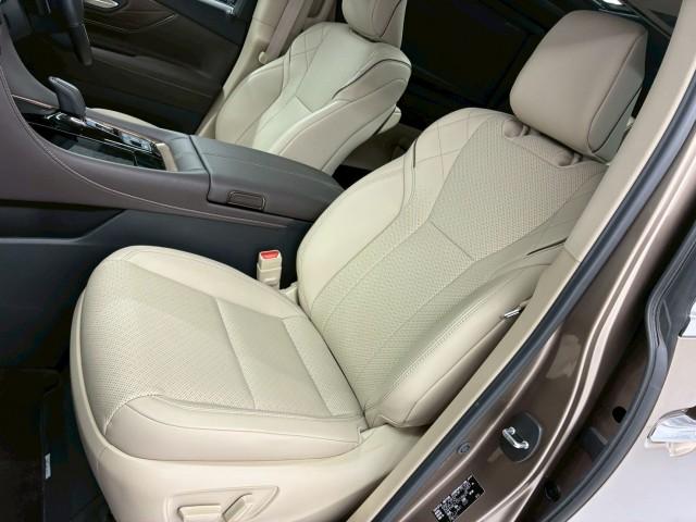 Ref:AUX-23925829 TOYOTA ALPHARD HYBRID 2024 5 Ref:AUX-23925829 TOYOTA ALPHARD HYBRID 2024 - Image 5