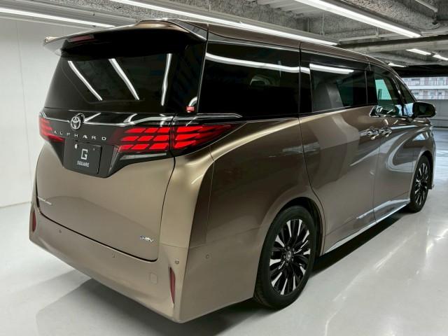 Ref:AUX-23925829 TOYOTA ALPHARD HYBRID 2024 10 Ref:AUX-23925829 TOYOTA ALPHARD HYBRID 2024 - Image 10