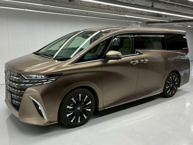 Ref:AUX-23925829 TOYOTA ALPHARD HYBRID 2024 1 2024 Toyota Alphard Hybrid gold gasoline used car Japan export