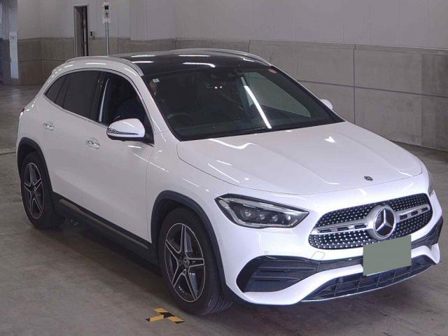 Ref:AUX-23926015 MERCEDES BENZ GLA-CLASS 2020 1 2020 Mercedes Benz Gla-Class white diesel used car Japan export
