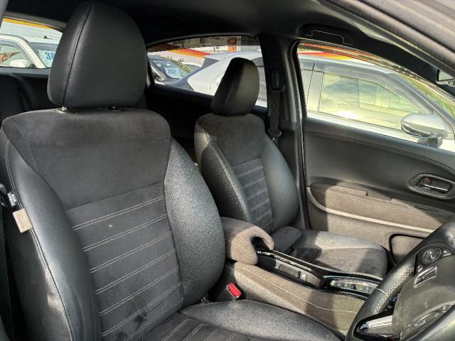 Ref:AUX-23930241 HONDA VEZEL 2017 4 Ref:AUX-23930241 HONDA VEZEL 2017 - Image 4
