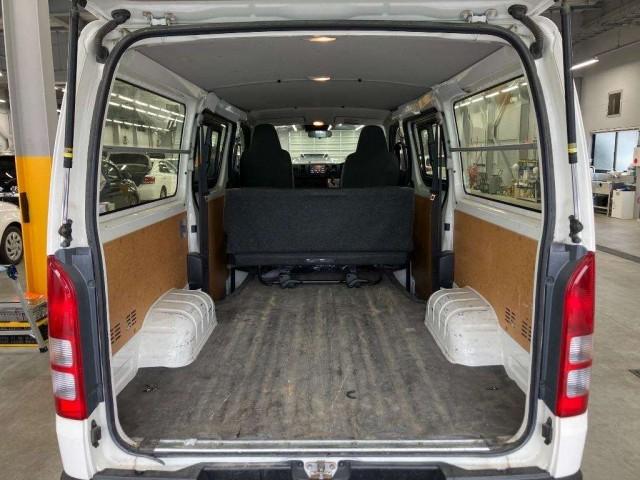 Ref:AUX-23930470 TOYOTA HIACE VAN 2022 3 Ref:AUX-23930470 TOYOTA HIACE VAN 2022 - Image 3