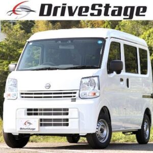 2026 Nissan Clipper Van white gasoline used car Japan export
