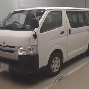 2020 Toyota Hiace Van white gasoline used car Japan export
