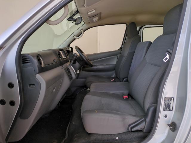 Ref:AUX-23945420 NISSAN NV350CARAVAN VAN 2017 6 Ref:AUX-23945420 NISSAN NV350CARAVAN VAN 2017 - Image 6