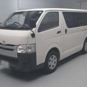 2018 Toyota Hiace Van white gasoline used car Japan export