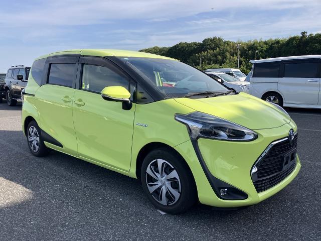 Ref:AUX-23950080 TOYOTA SIENTA 2019 1 2019 Toyota Sienta pearl gasoline used car Japan export