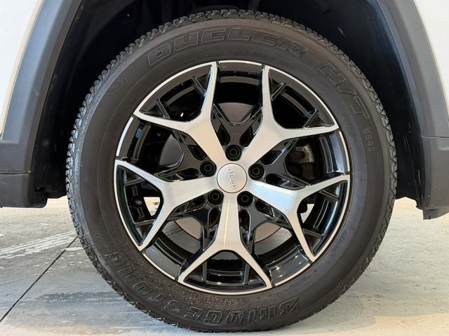 Ref:AUX-23951613 CHRYSLER JEEP JEEP COMMANDER 2024 19 Ref:AUX-23951613 CHRYSLER JEEP JEEP COMMANDER 2024 - Image 19