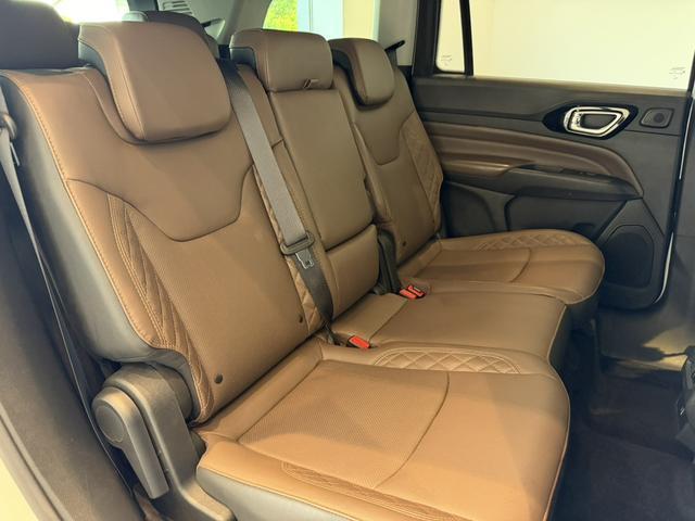 Ref:AUX-23951613 CHRYSLER JEEP JEEP COMMANDER 2024 5 Ref:AUX-23951613 CHRYSLER JEEP JEEP COMMANDER 2024 - Image 5