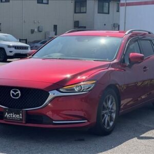 2019 Mazda Atenza Wagon red diesel used car Japan export