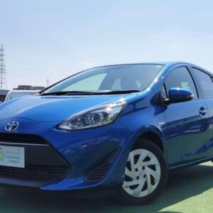 2017 Toyota Aqua blue hybrid used car Japan export