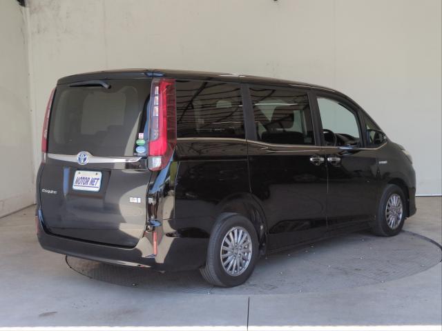 Ref:AUX-23965524 TOYOTA ESQUIRE 2015 2 Ref:AUX-23965524 TOYOTA ESQUIRE 2015 - Image 2
