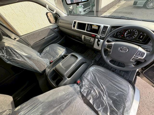 Ref:AUX-23966219 TOYOTA HIACE WAGON 2025 5 Ref:AUX-23966219 TOYOTA HIACE WAGON 2025 - Image 5