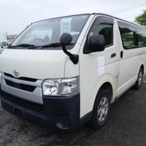 2020 Toyota Hiace Van white diesel used car Japan export