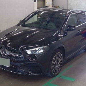 2025 Mercedes Benz Gla-Class black diesel used car Japan export