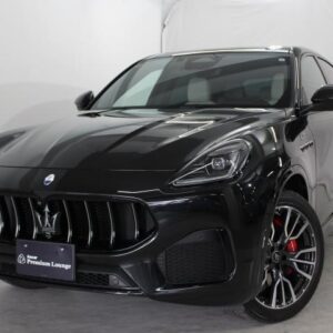 2023 Maserati Grecale black gasoline used car Japan export