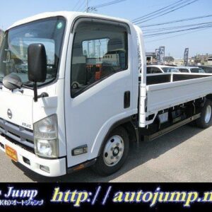2010 Nissan Atlas Truck white diesel used car Japan export