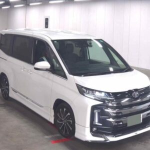 2024 Toyota Noah pearl gasoline used car Japan export