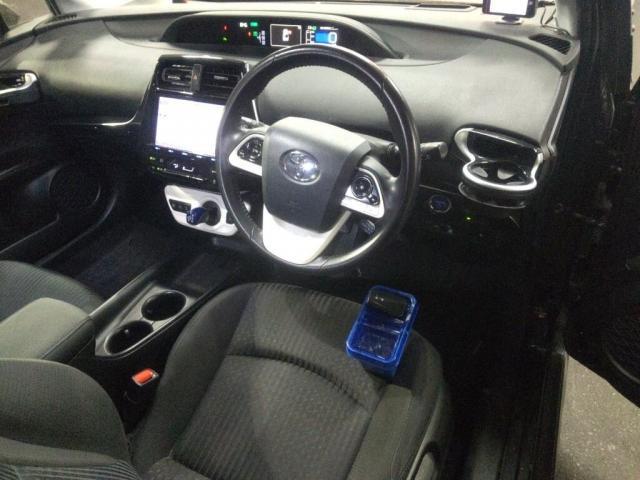 Ref:AUX-23971014 TOYOTA PRIUS 2017 3 Ref:AUX-23971014 TOYOTA PRIUS 2017 - Image 3
