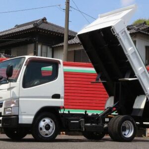 2017 Mitsubishi Fuso Canter white diesel used car Japan export
