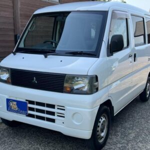 2006 Mitsubishi Minicab Van white gasoline used car Japan export