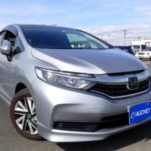 2021 Honda Shuttle silver gasoline used car Japan export