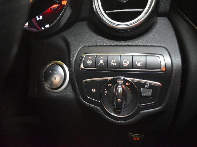 Ref:AUX-23975406 MERCEDES BENZ GLC-CLASS 2017 4 Ref:AUX-23975406 MERCEDES BENZ GLC-CLASS 2017 - Image 4