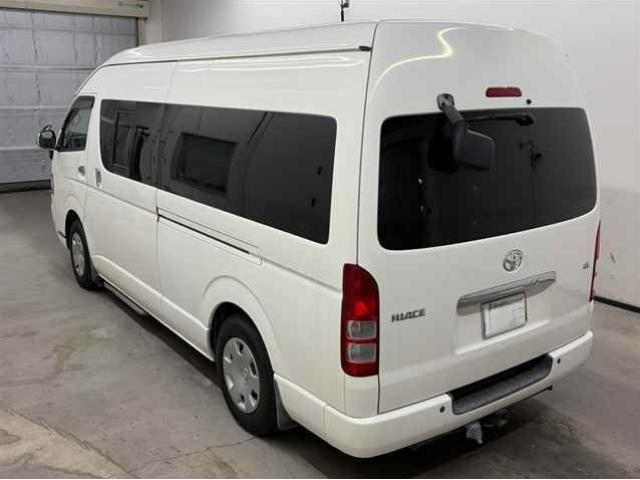 Ref:AUX-23975590 TOYOTA HIACE COMMUTER 2009 2 Ref:AUX-23975590 TOYOTA HIACE COMMUTER 2009 - Image 2