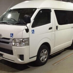 2018 Toyota Hiace Van white gasoline used car Japan export