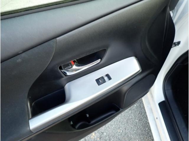 Ref:AUX-23979573 TOYOTA PRIUS ALPHA 2018 7 Ref:AUX-23979573 TOYOTA PRIUS ALPHA 2018 - Image 7