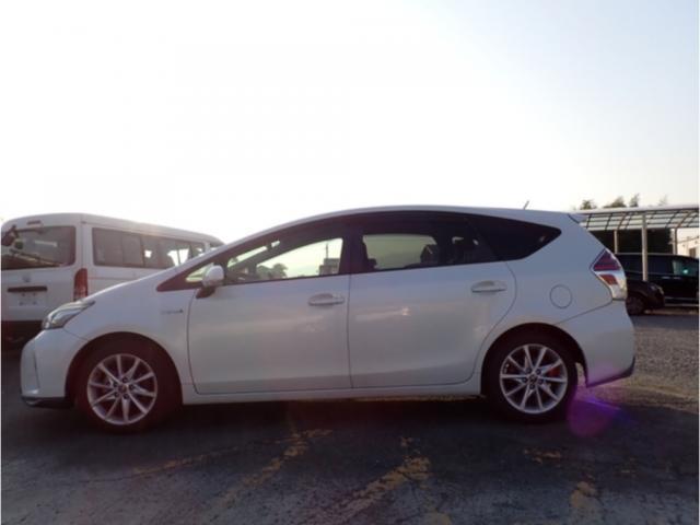 Ref:AUX-23979573 TOYOTA PRIUS ALPHA 2018 10 Ref:AUX-23979573 TOYOTA PRIUS ALPHA 2018 - Image 10