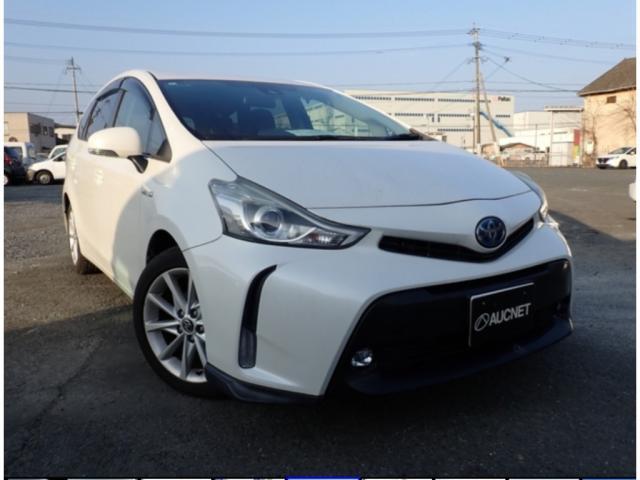 Ref:AUX-23979573 TOYOTA PRIUS ALPHA 2018 1 2018 Toyota Prius Alpha pearl gasoline used car Japan export